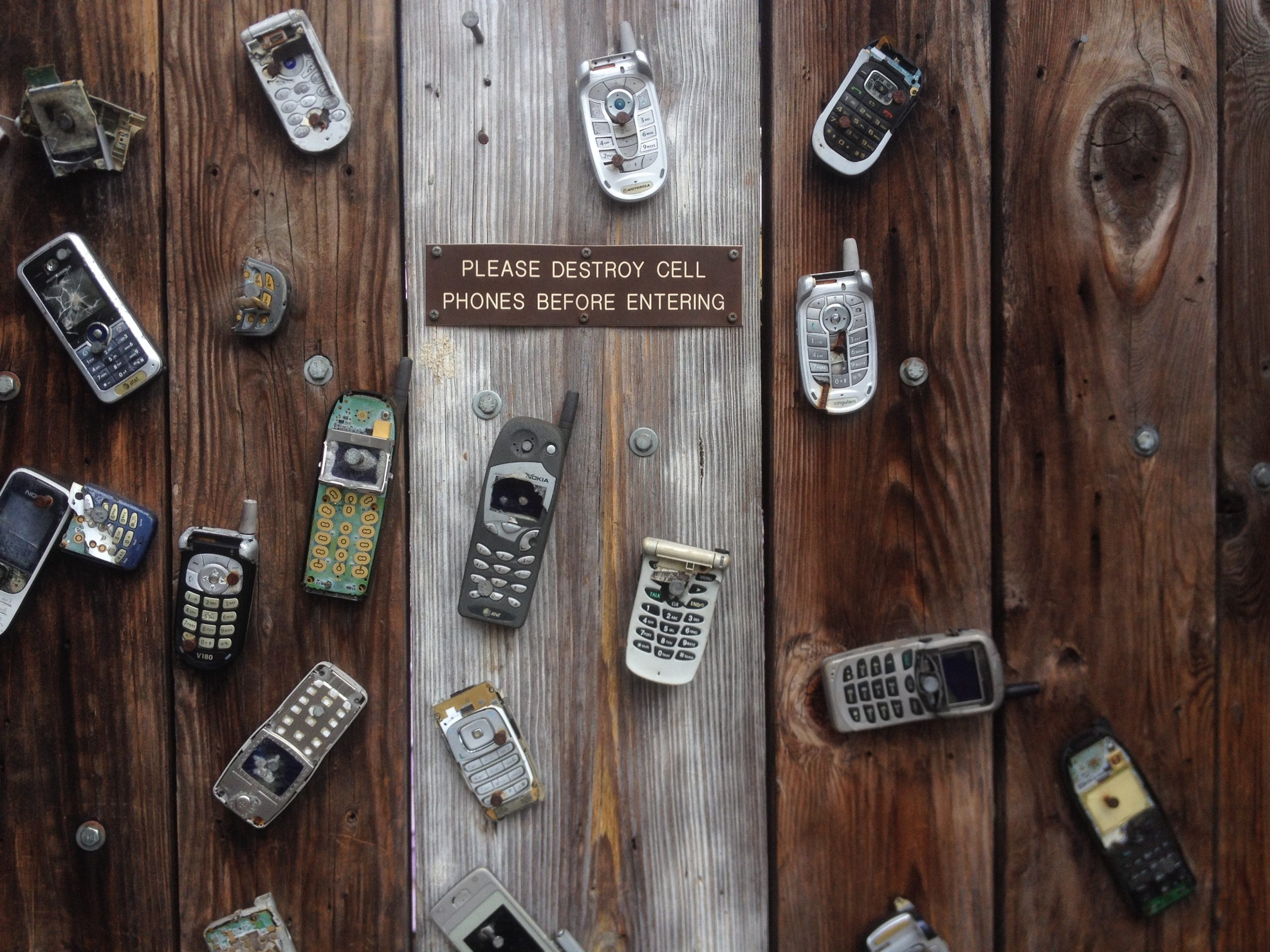 recycle old mobile phones